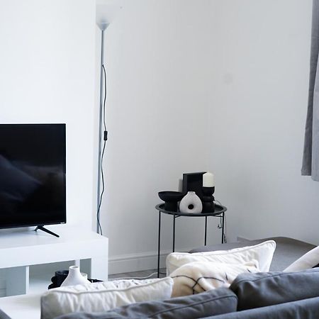 Brighton City Centre 2Br Apartment - Perfect For Contractors, Families & Groups - Free Parking & Walk To Beach Extérieur photo