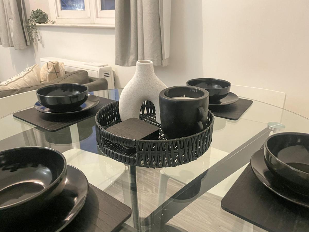 Brighton City Centre 2Br Apartment - Perfect For Contractors, Families & Groups - Free Parking & Walk To Beach Extérieur photo
