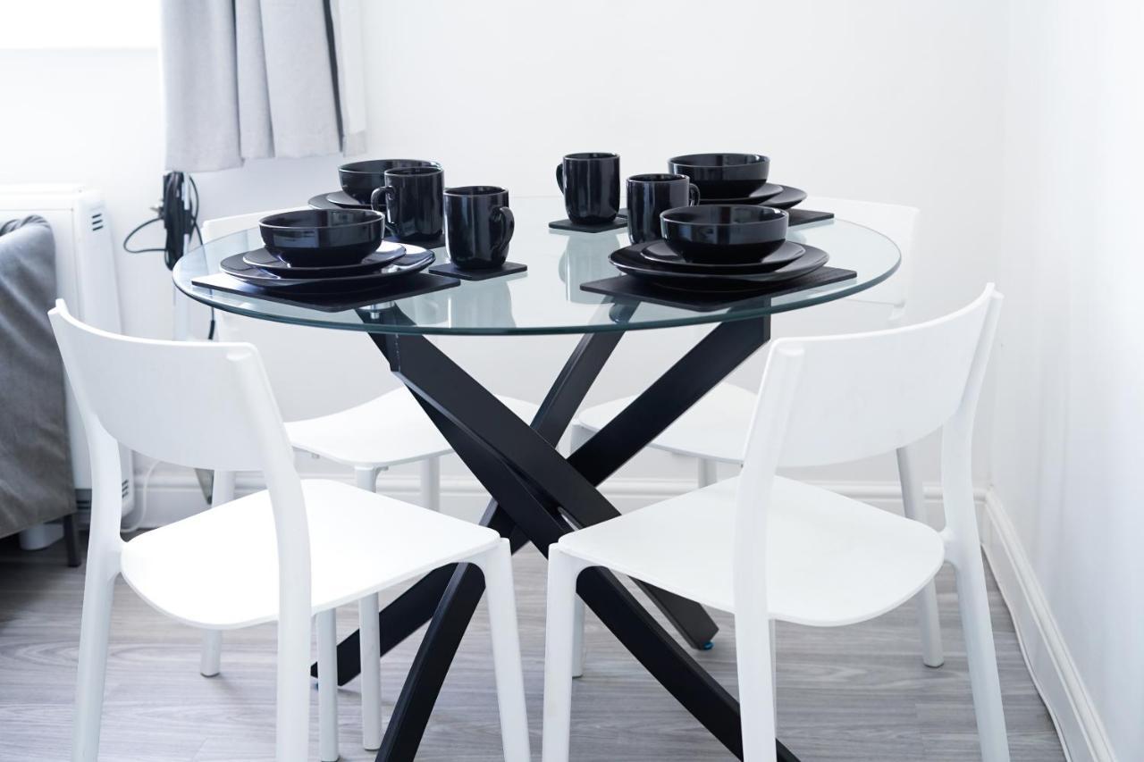 Brighton City Centre 2Br Apartment - Perfect For Contractors, Families & Groups - Free Parking & Walk To Beach Extérieur photo